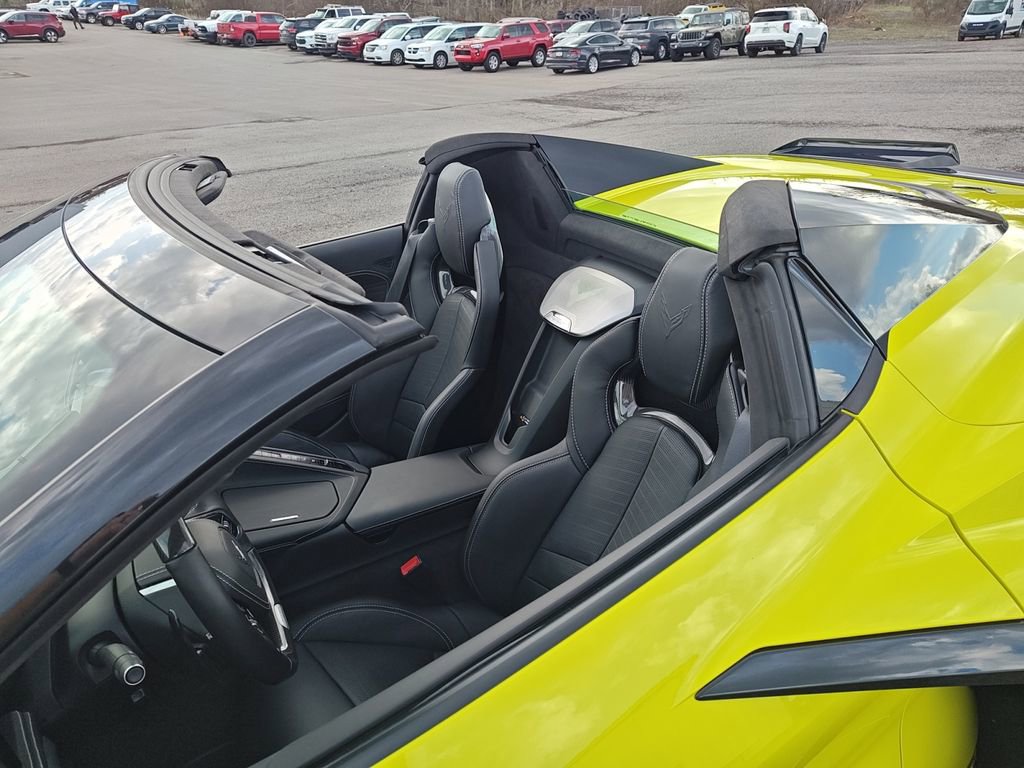 Used 2024 Chevrolet Corvette Z06 w/ Battery Protection Package image 32