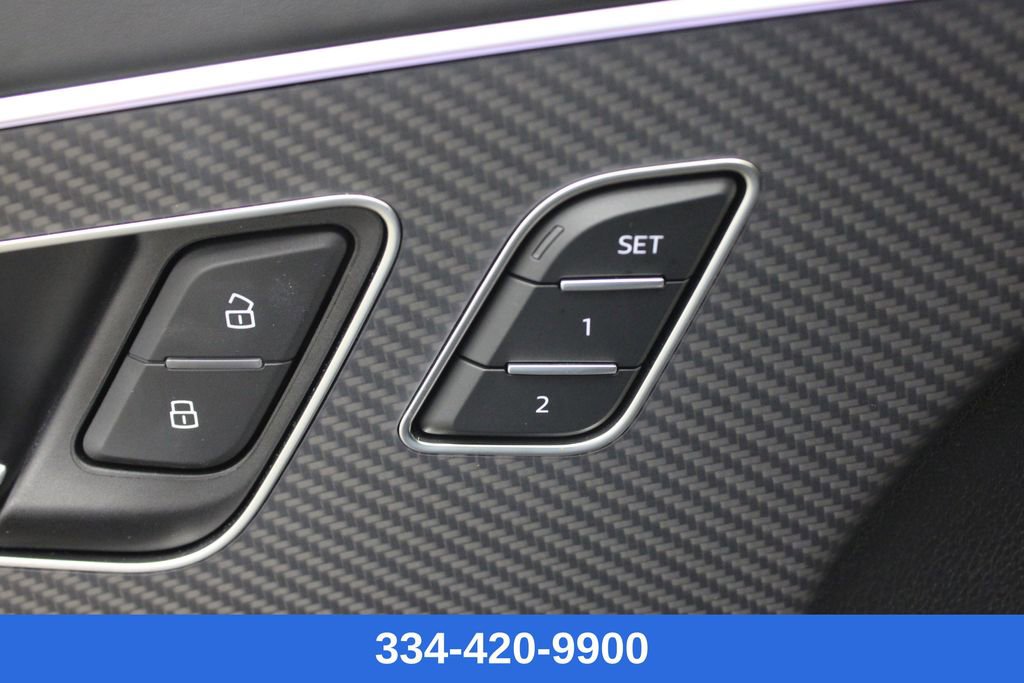 Used 2024 Audi RS Q8 image 19