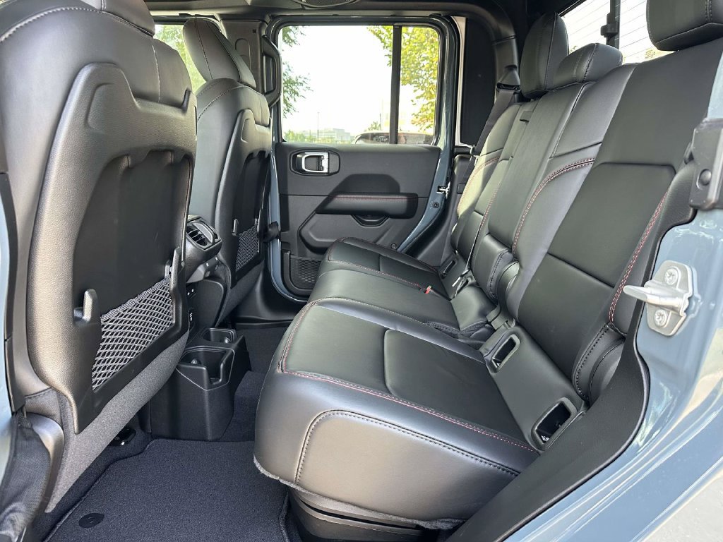 New 2027 Jeep Gladiator Rubicon AWD/4WD image 15