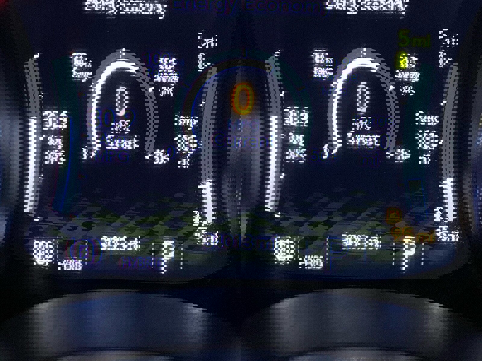 Used 2022 Jeep Wrangler Unlimited Sahara w/ Cold Weather Group image 25