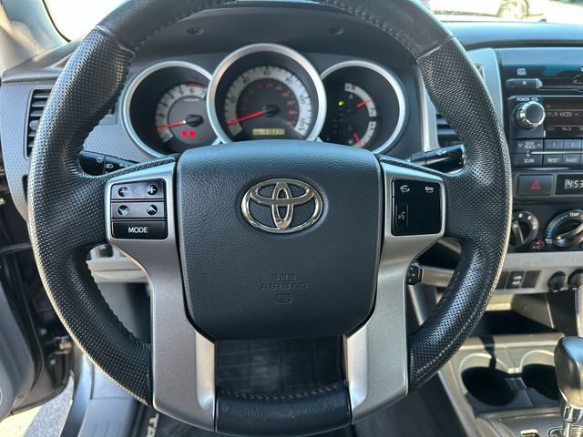 Used 2012 Toyota Tacoma 4x4 Double Cab w/ SR5 Pkg image 12