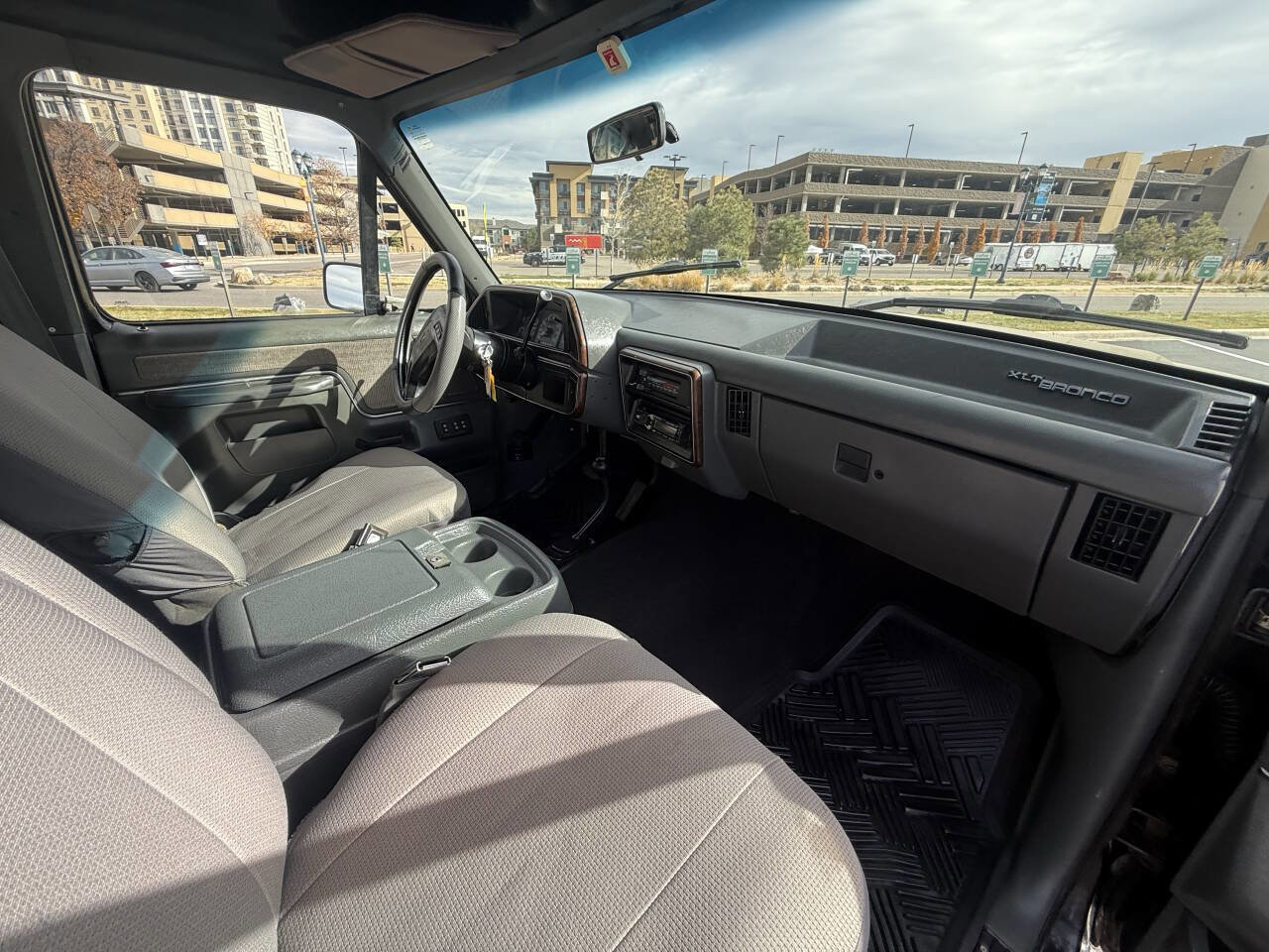 Used 1990 Ford Bronco image 30