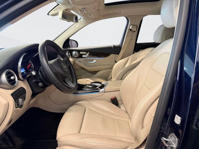 Used 2017 Mercedes-Benz GLC 300 4MATIC image 18