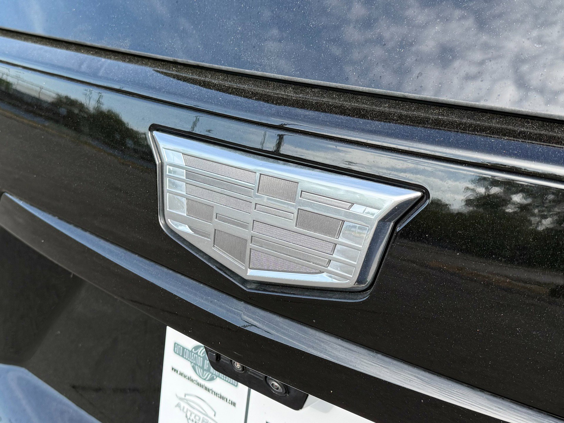 Used 2025 Cadillac Escalade Sport Platinum w/ LPO, ONYX Package image 79