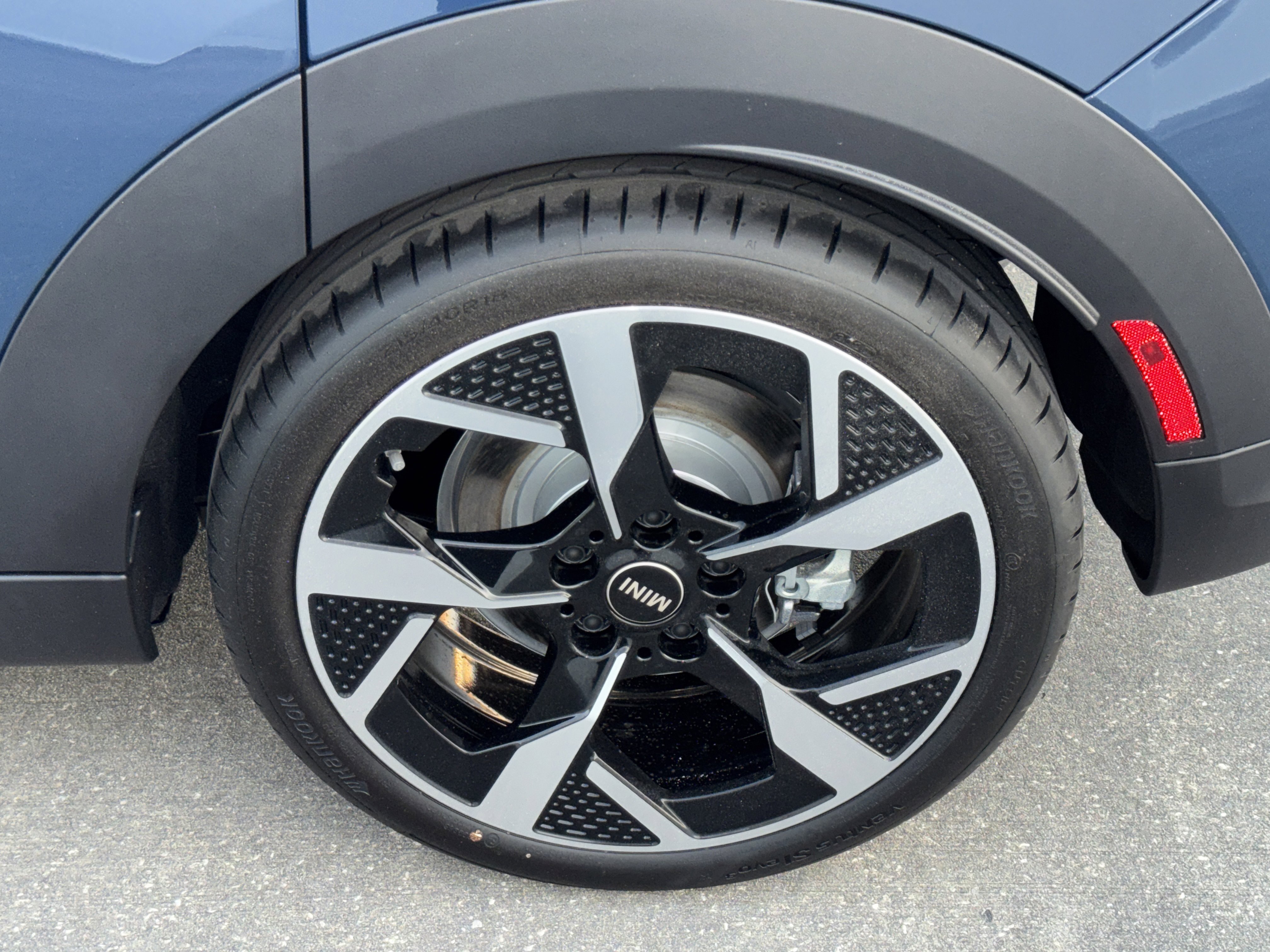 New 2026 MINI Cooper S image 26