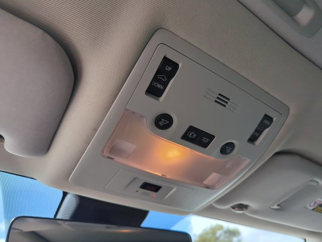 Used 2017 Lexus IS 300 AWD w/ Navigation System Package image 12