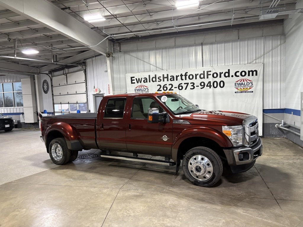 Used 2016 Ford F450 Lariat w/ Chrome Package image 2