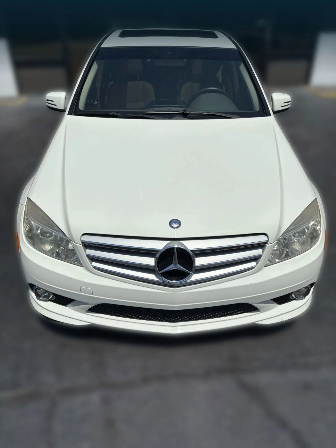 Used 2010 Mercedes-Benz C 300 Sedan image 9