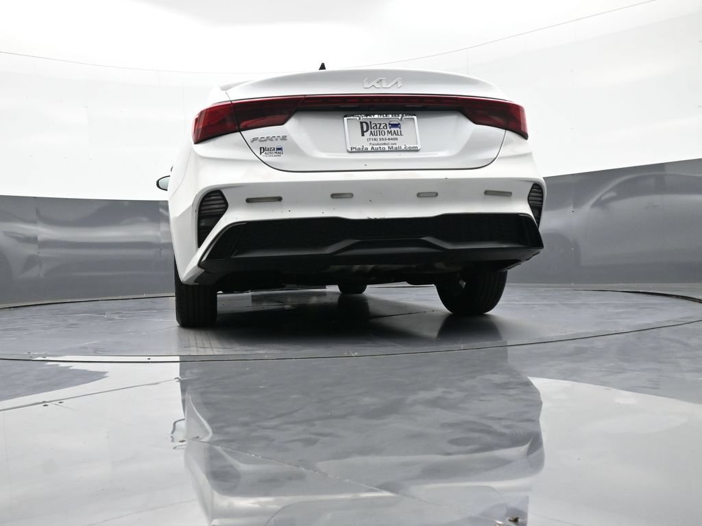 Certified 2023 Kia Forte LXS w/ LXS Technology Package FWD image 29