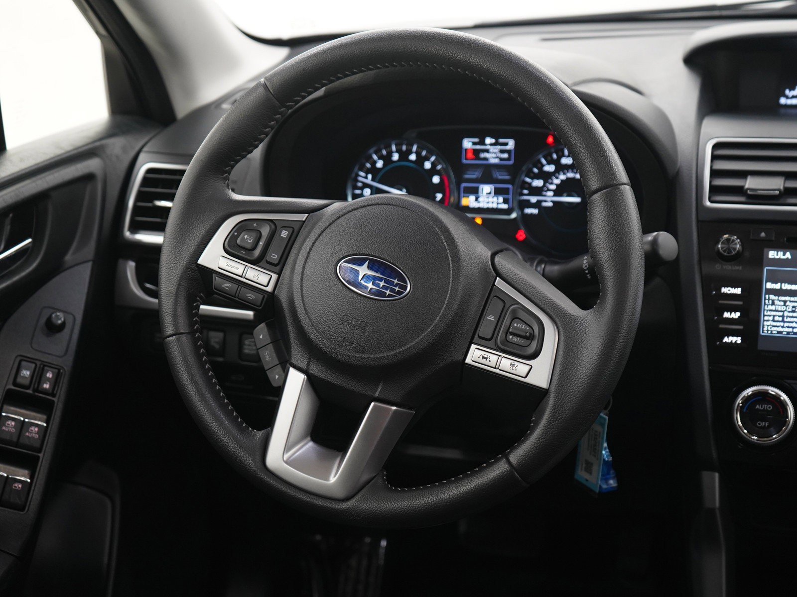 Used 2017 Subaru Forester 2.5i Limited AWD/4WD image 12