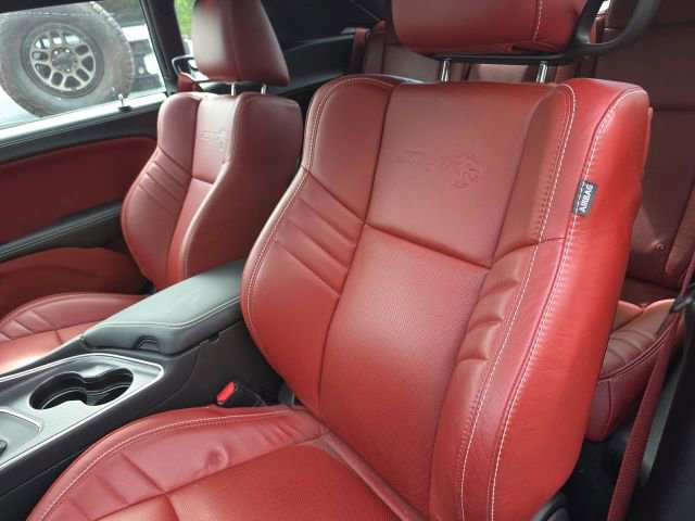 Used 2023 Dodge Challenger SRT Hellcat RWD image 5