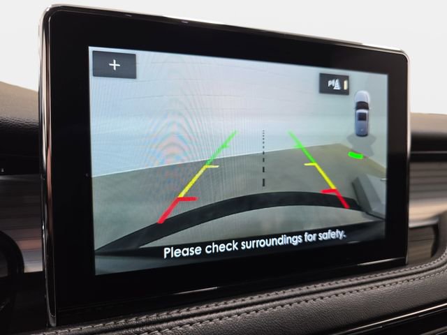 Certified 2022 Lincoln Corsair FWD image 18