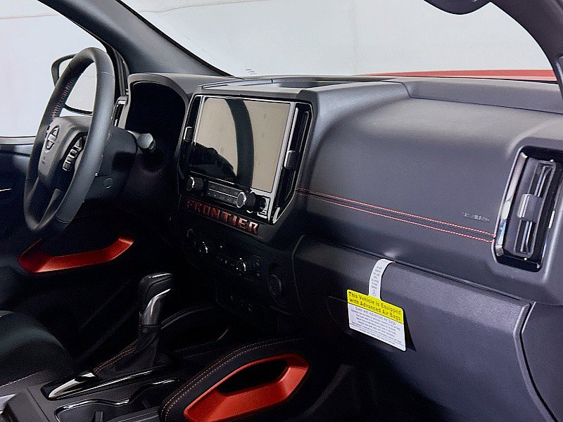 New 2025 Nissan Frontier PRO-4X image 26