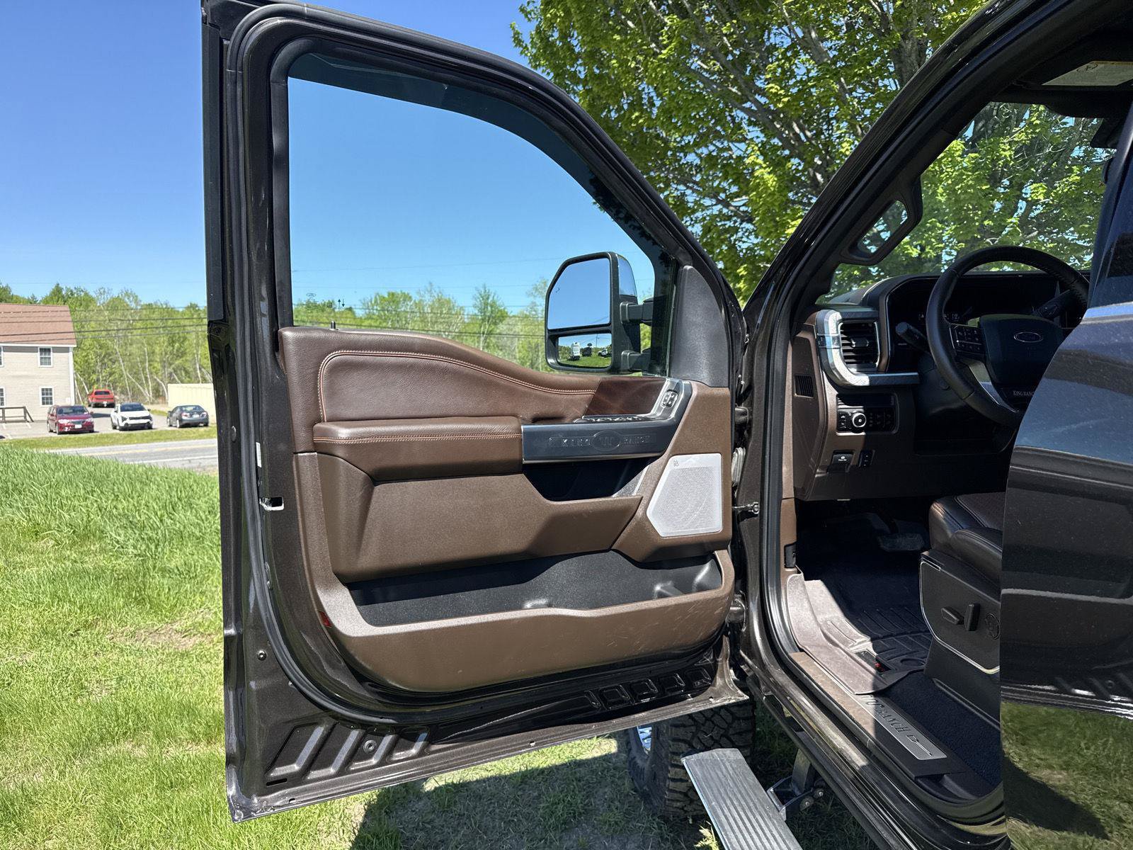 Used 2025 Ford F250 King Ranch w/ Chrome Package AWD/4WD image 14