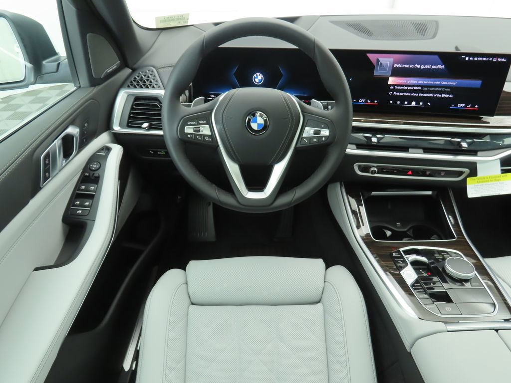 New 2026 BMW X5 sDrive40i w/ Premium Package image 10