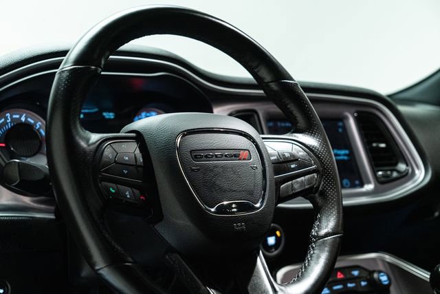 Used 2019 Dodge Challenger R/T Scat Pack w/ Shaker Package image 24