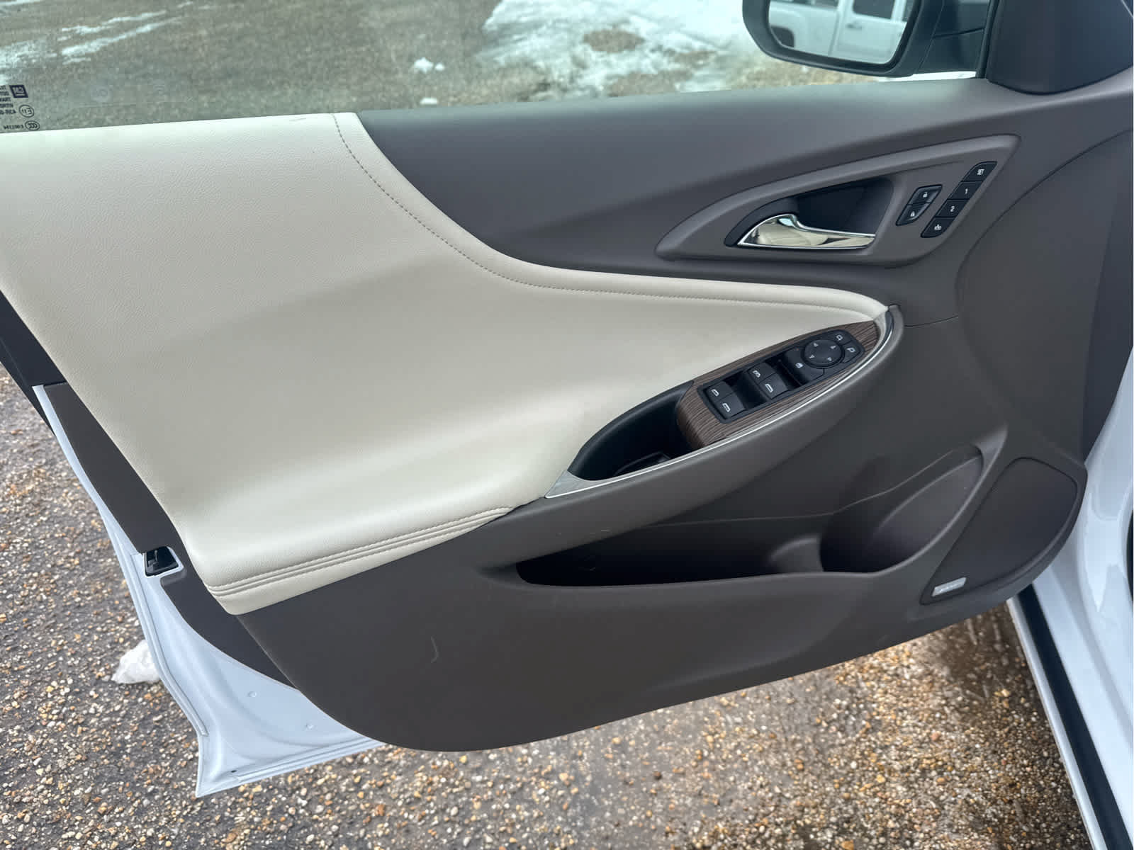 Used 2024 Chevrolet Malibu LT FWD image 20