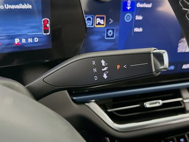 New 2026 Chevrolet Equinox EV LT image 17