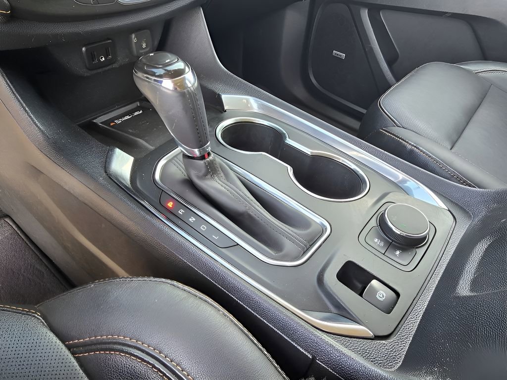 Used 2019 Chevrolet Traverse Premier w/ Driver Confidence II Package image 21