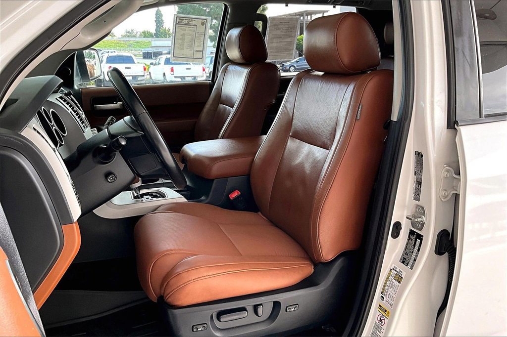 Used 2008 Toyota Sequoia Platinum image 21