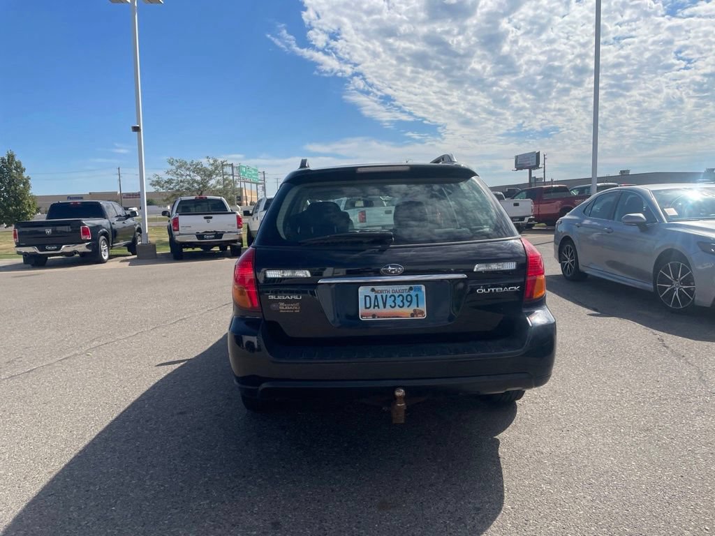 Used 2007 Subaru Outback 2.5i AWD/4WD image 12