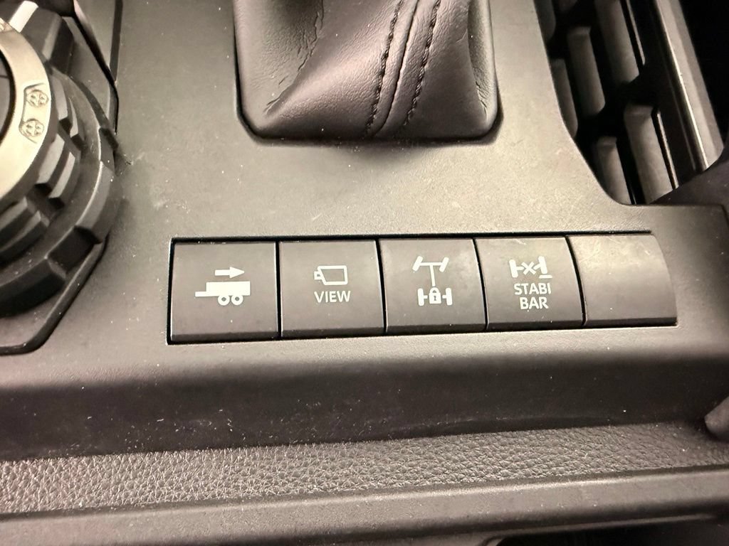 Certified 2025 Toyota 4Runner TRD Pro AWD/4WD image 30