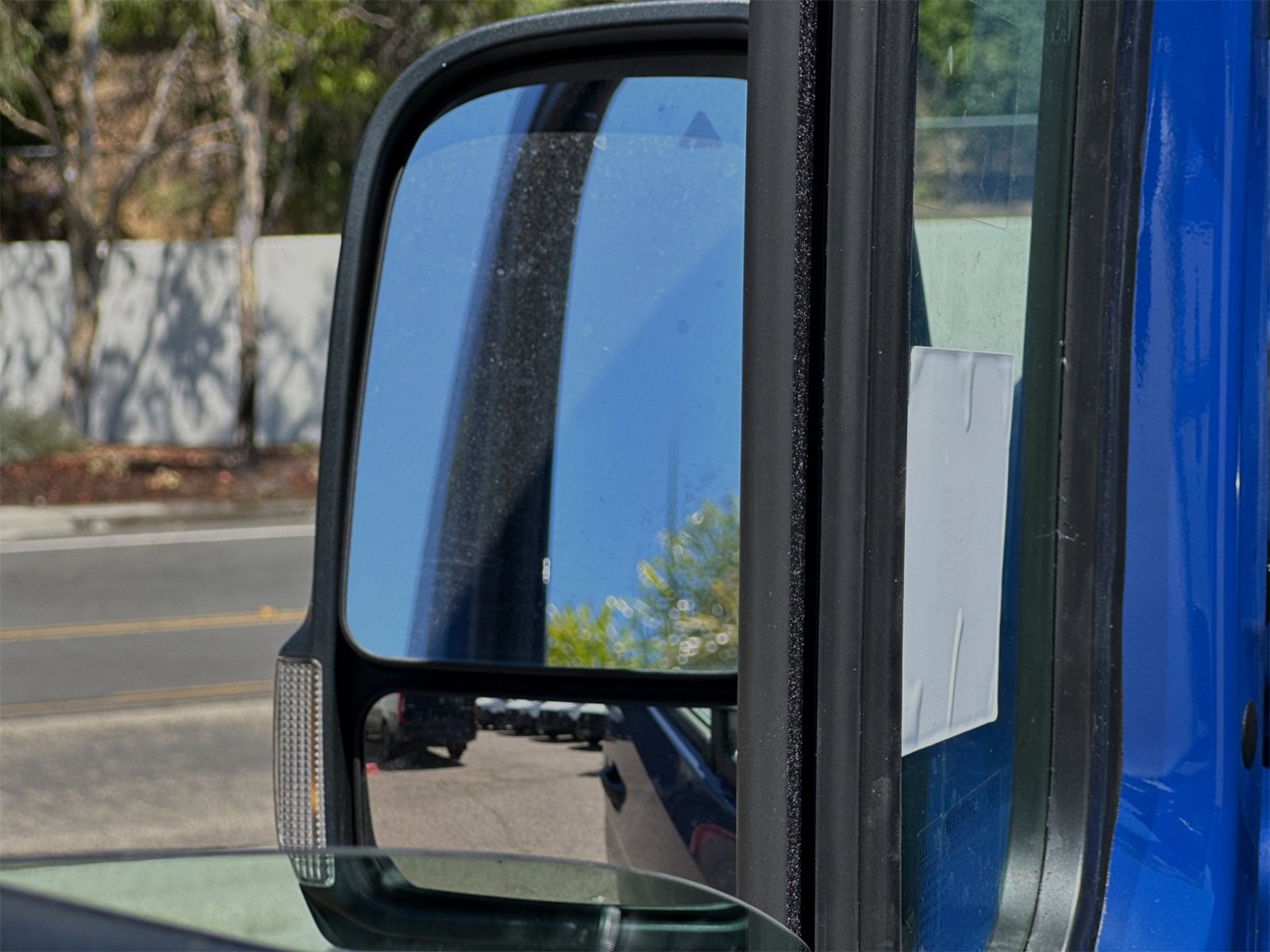 Used 2024 Mercedes-Benz Sprinter 2500 image 9