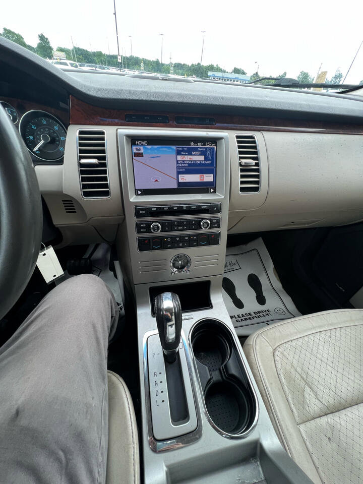 Used 2011 Ford Flex Limited image 21
