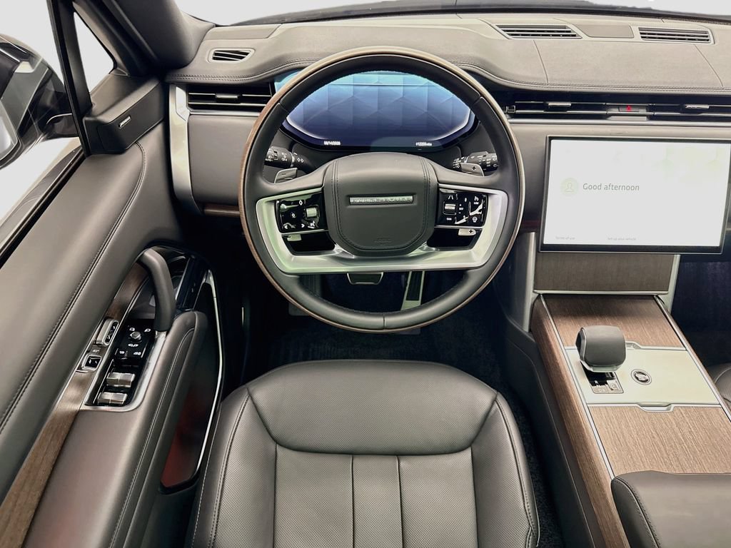 Certified 2025 Land Rover Range Rover Long Wheelbase SE AWD/4WD image 10