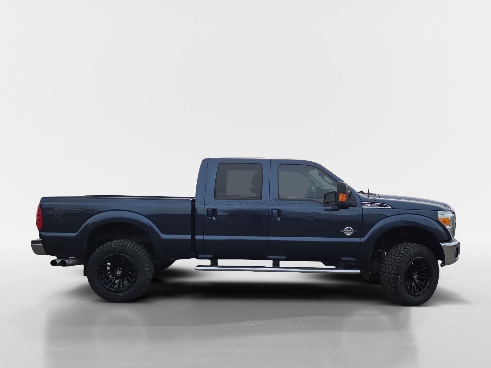 Used 2016 Ford F350 Lariat image 2