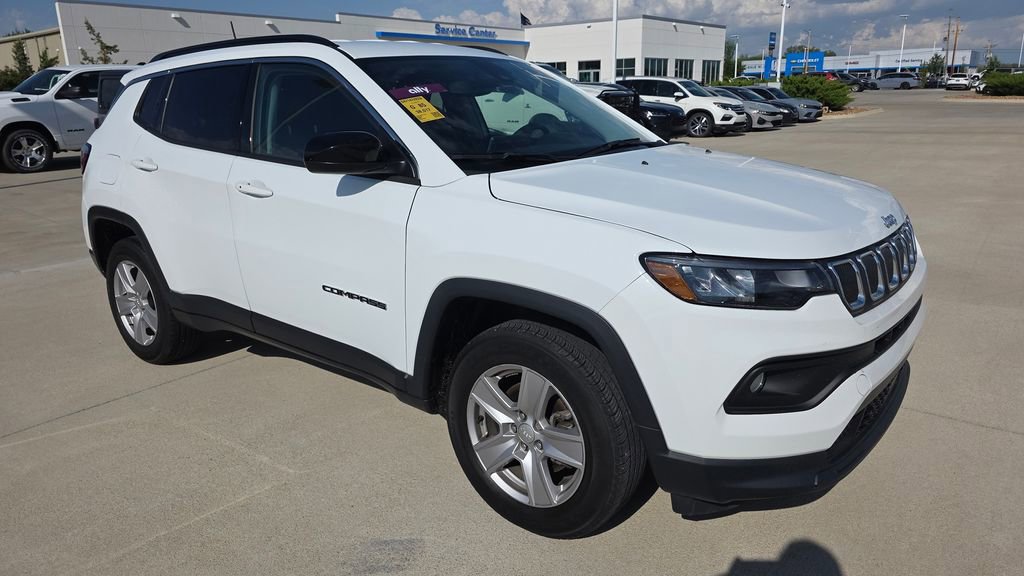 Used 2022 Jeep Compass Latitude AWD/4WD image 14