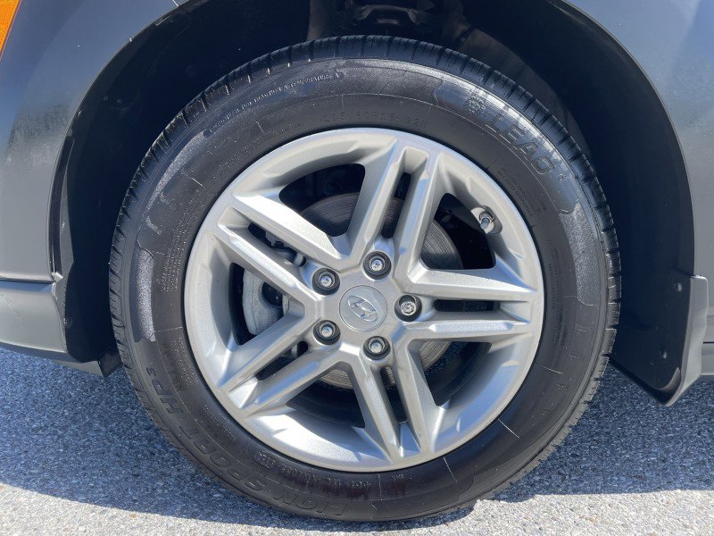 Used 2021 Hyundai Kona SE FWD image 23