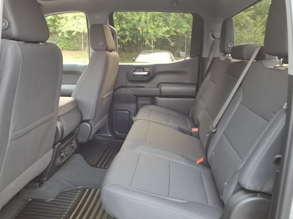 New 2026 Chevrolet Silverado 1500 Custom AWD/4WD image 16