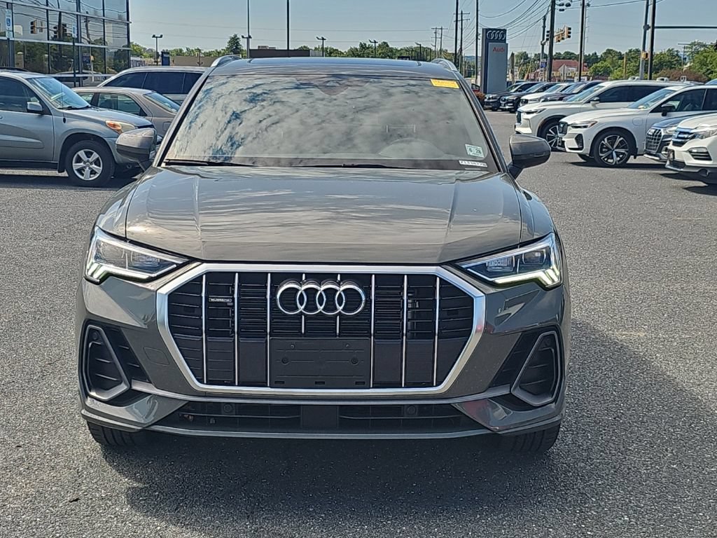 Certified 2023 Audi Q3 2.0T Premium w/ Convenience Package AWD/4WD image 17