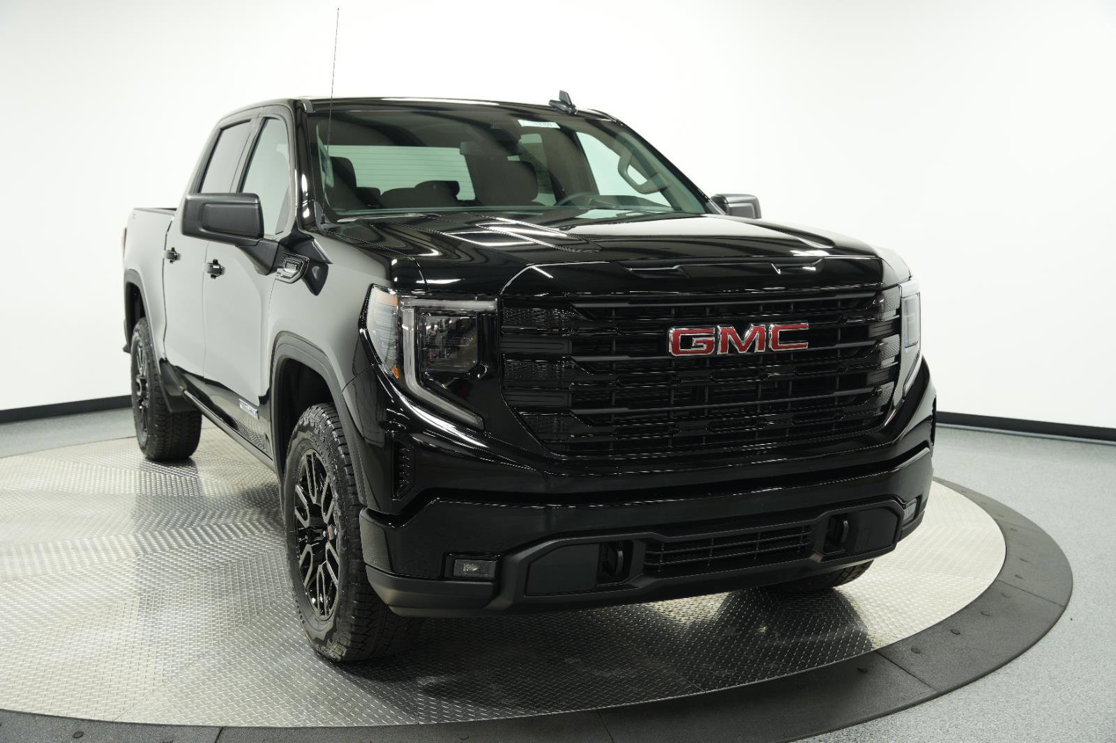 New 2026 GMC Sierra 1500 Elevation image 2