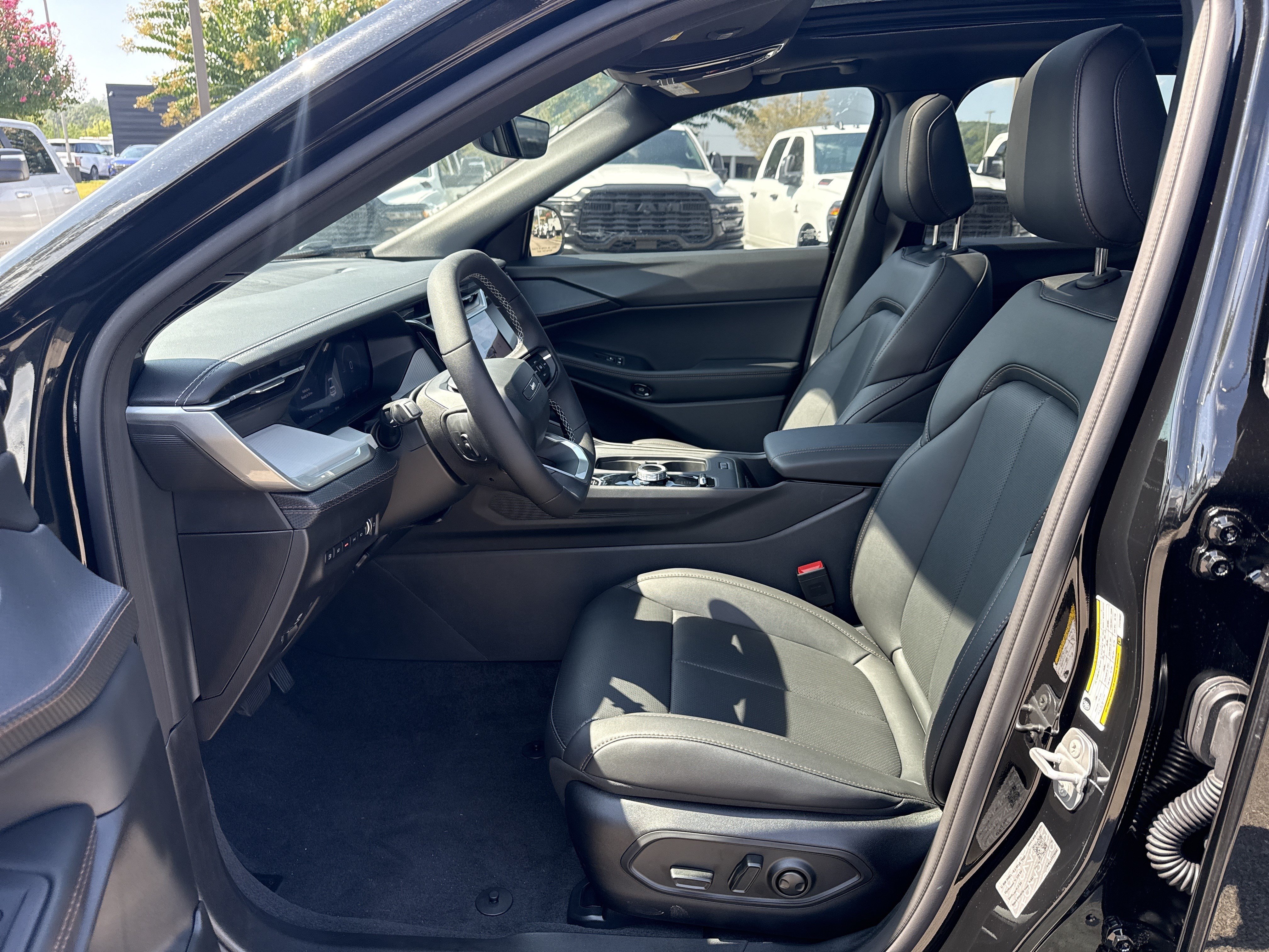New 2026 Jeep Cherokee Limited AWD/4WD image 9