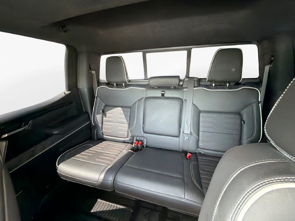 Used 2023 GMC Sierra 1500 AT4X AWD/4WD image 26