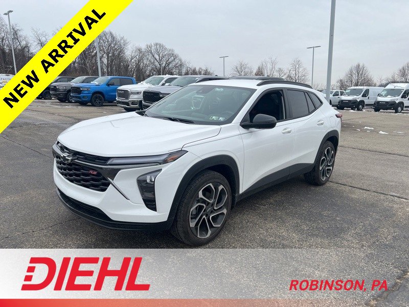 Used 2025 Chevrolet Trax RS
