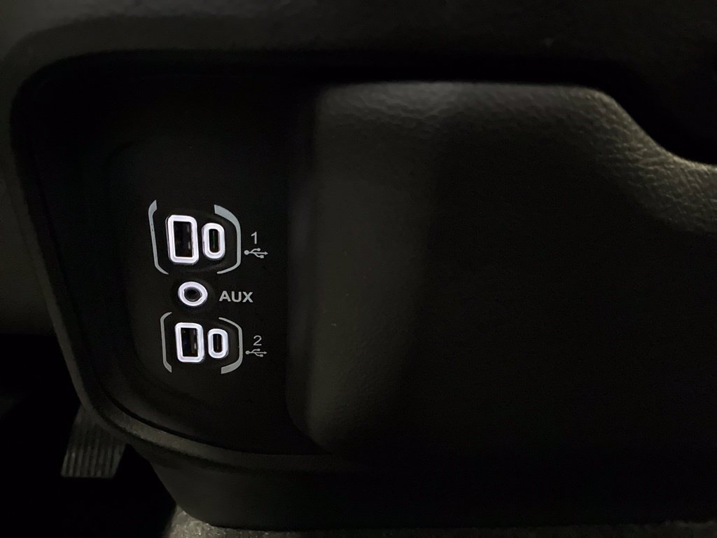 Used 2025 RAM 1500 Big Horn AWD/4WD image 11