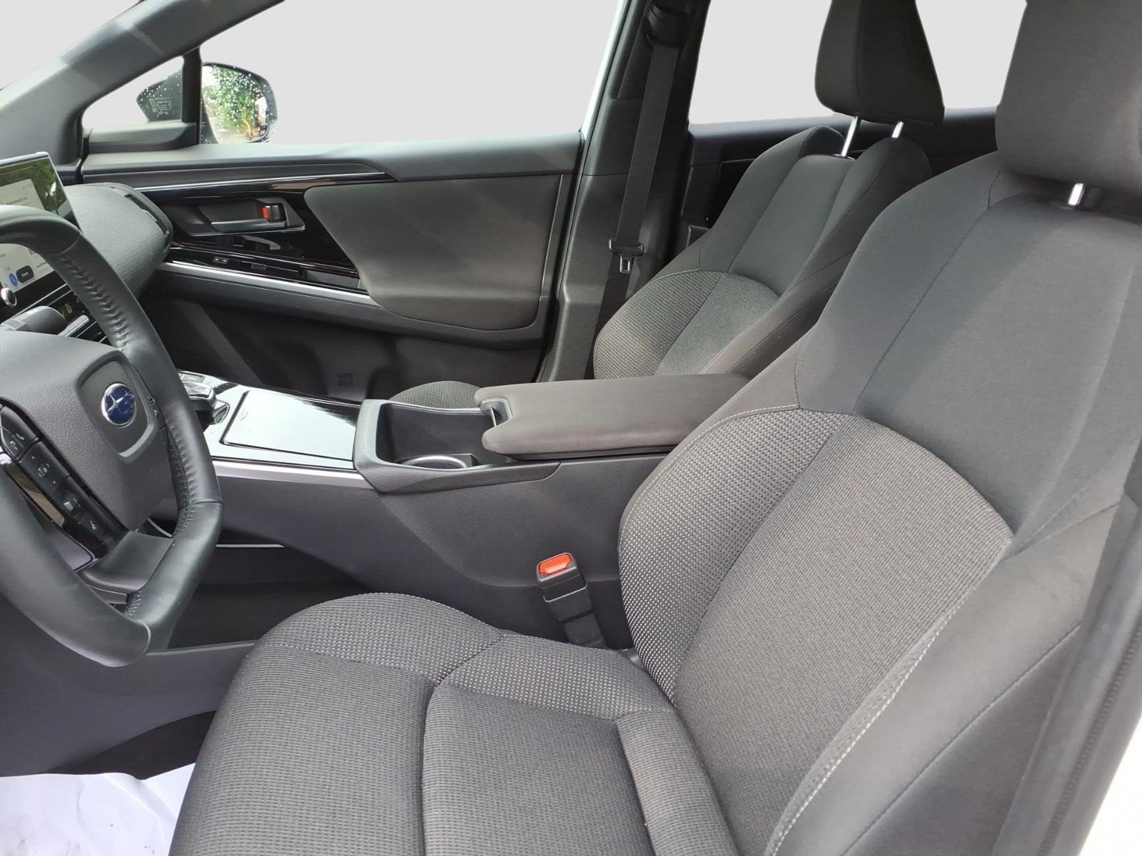 Used 2024 Subaru Solterra AWD/4WD image 11
