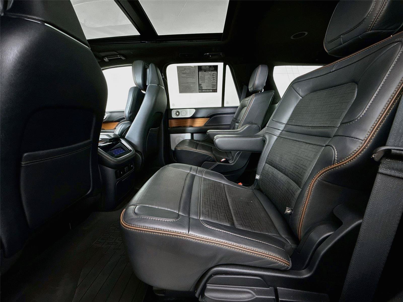 Used 2023 Lincoln Navigator Black Label AWD/4WD image 26