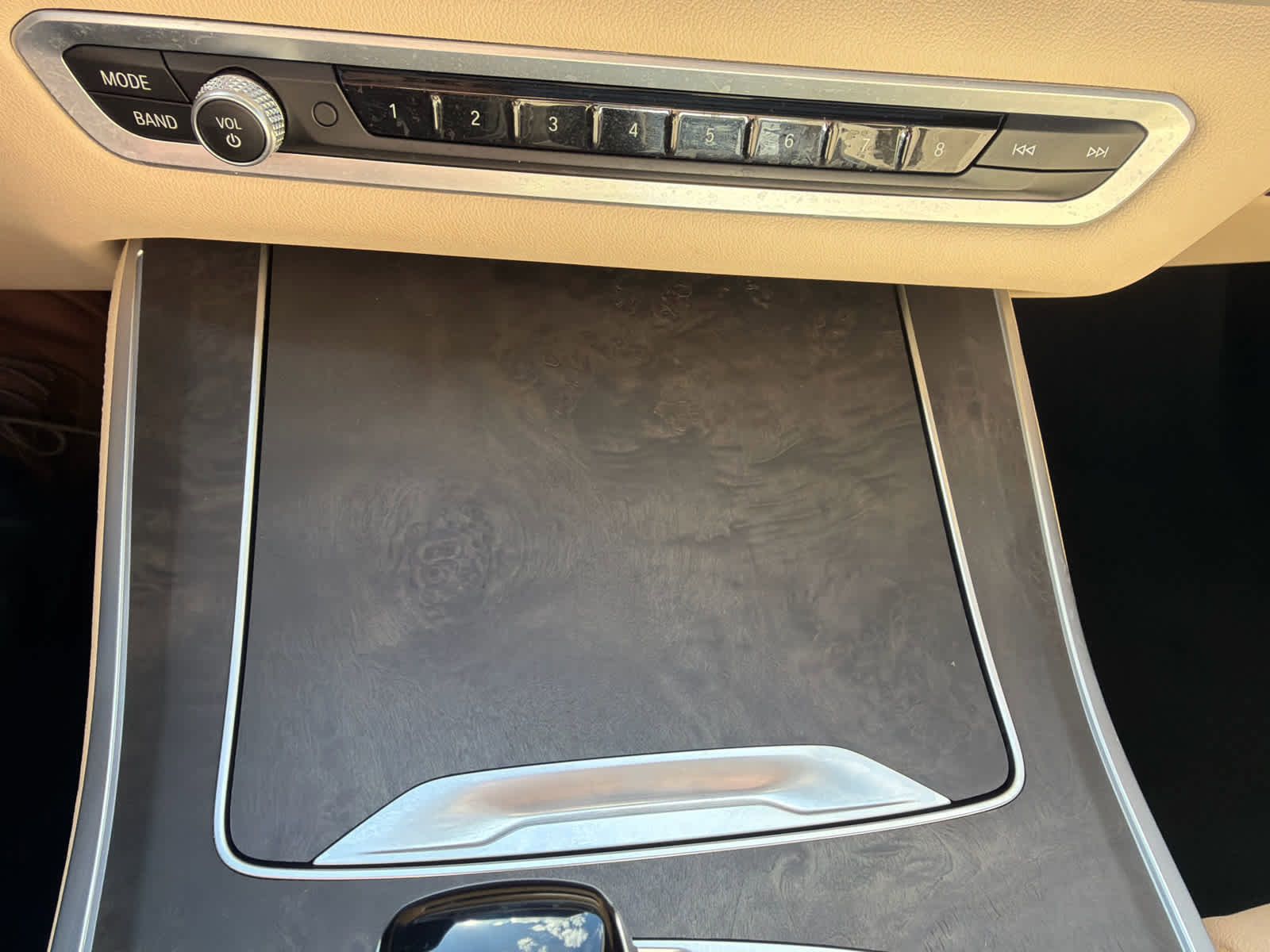 Used 2022 BMW X5 xDrive45e w/ Premium Package image 33