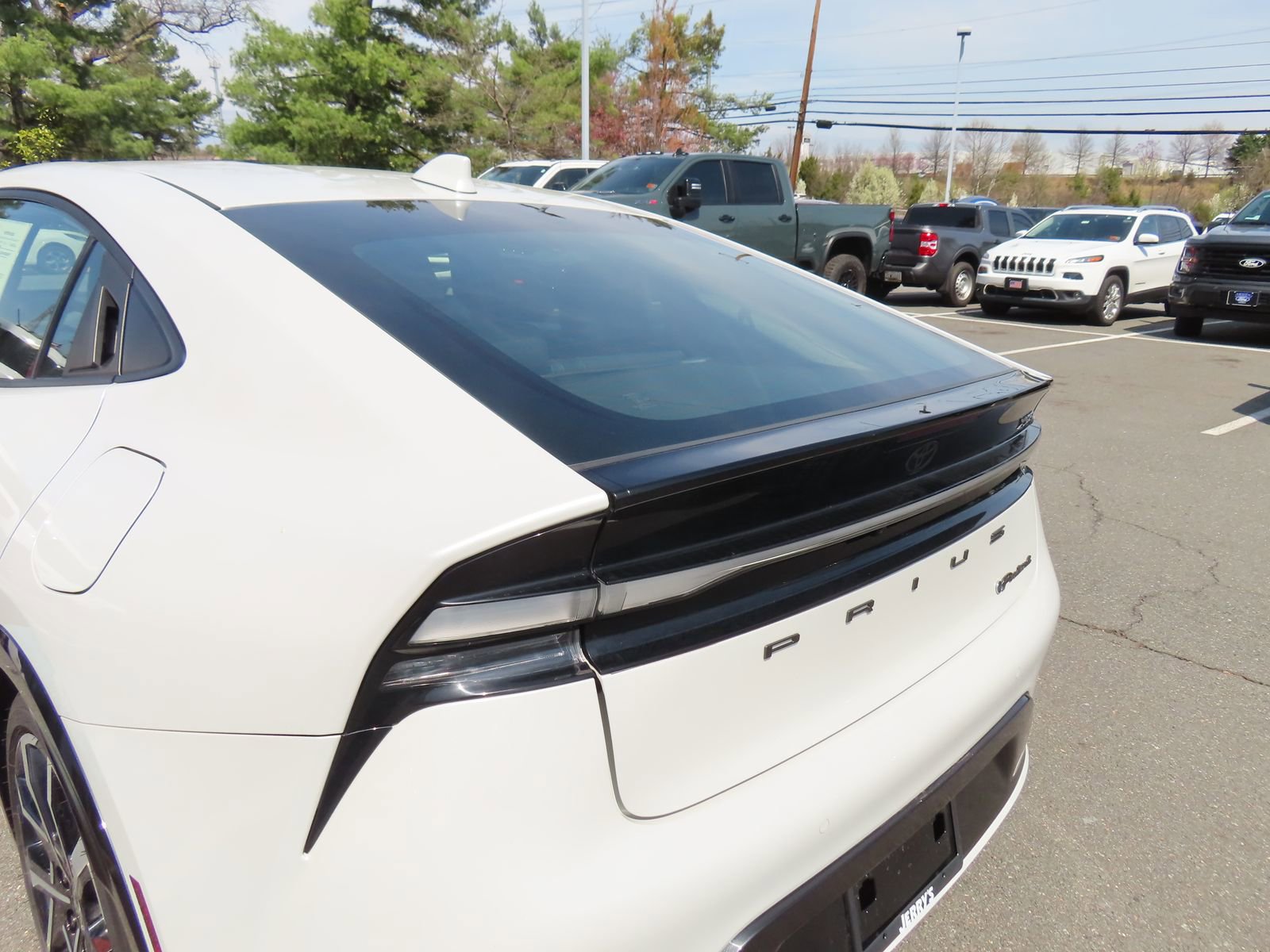 Used 2023 Toyota Prius Prime XSE Premium image 10