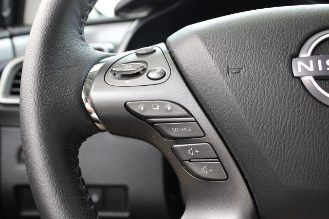 Certified 2024 Nissan Murano SV FWD image 24