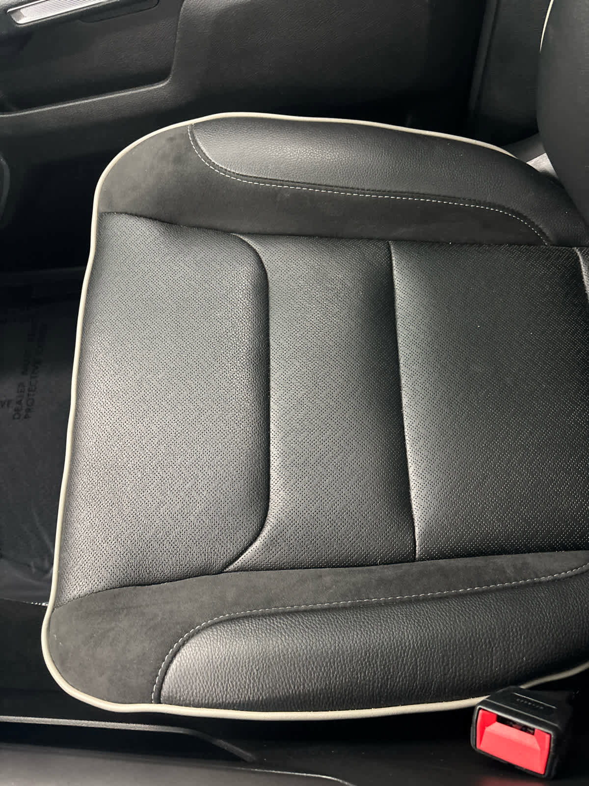 Used 2022 RAM 1500 Laramie image 45