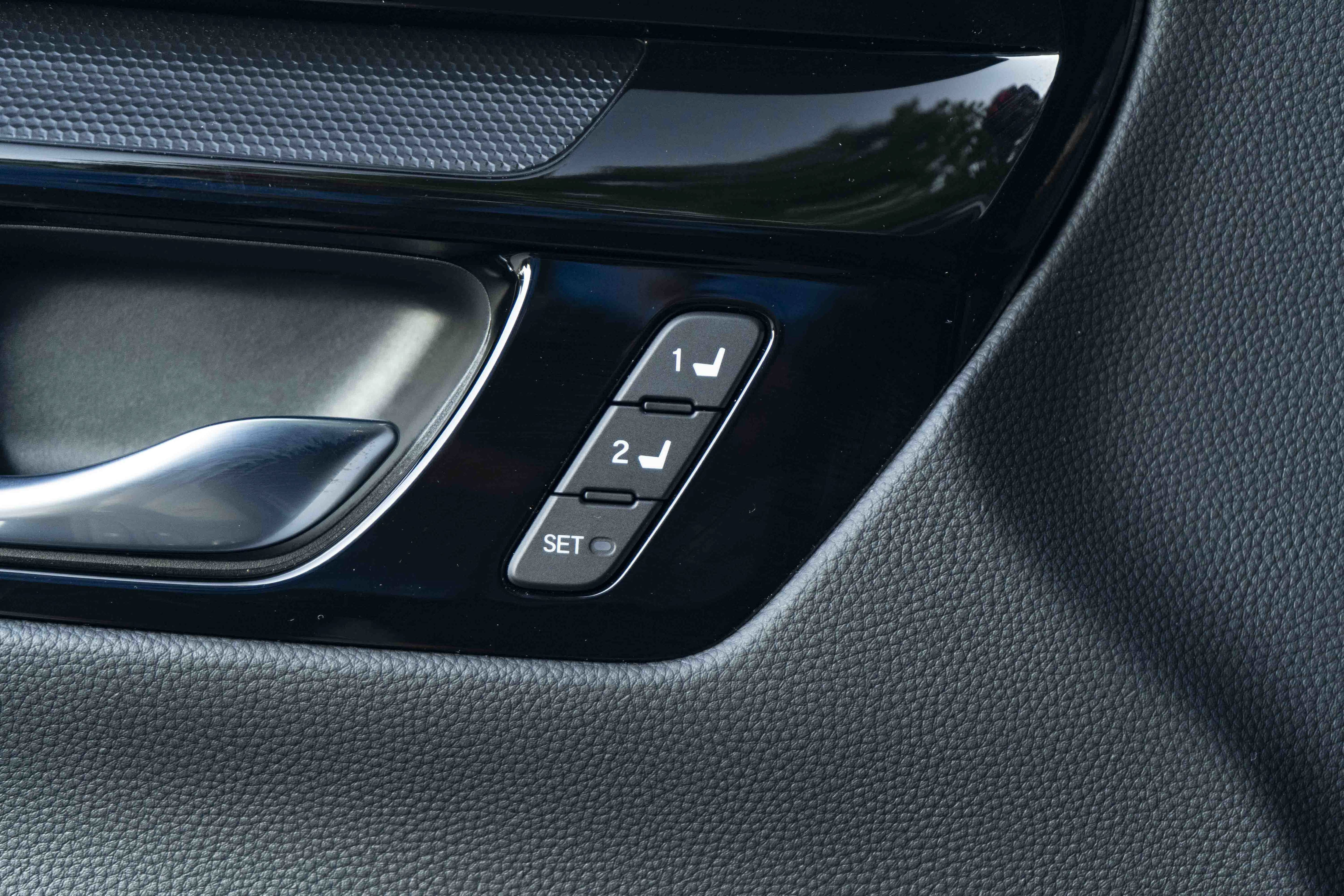 Used 2026 Honda CR-V Sport Touring image 38