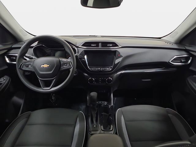 Used 2023 Chevrolet TrailBlazer LT w/ Convenience Package AWD/4WD image 10