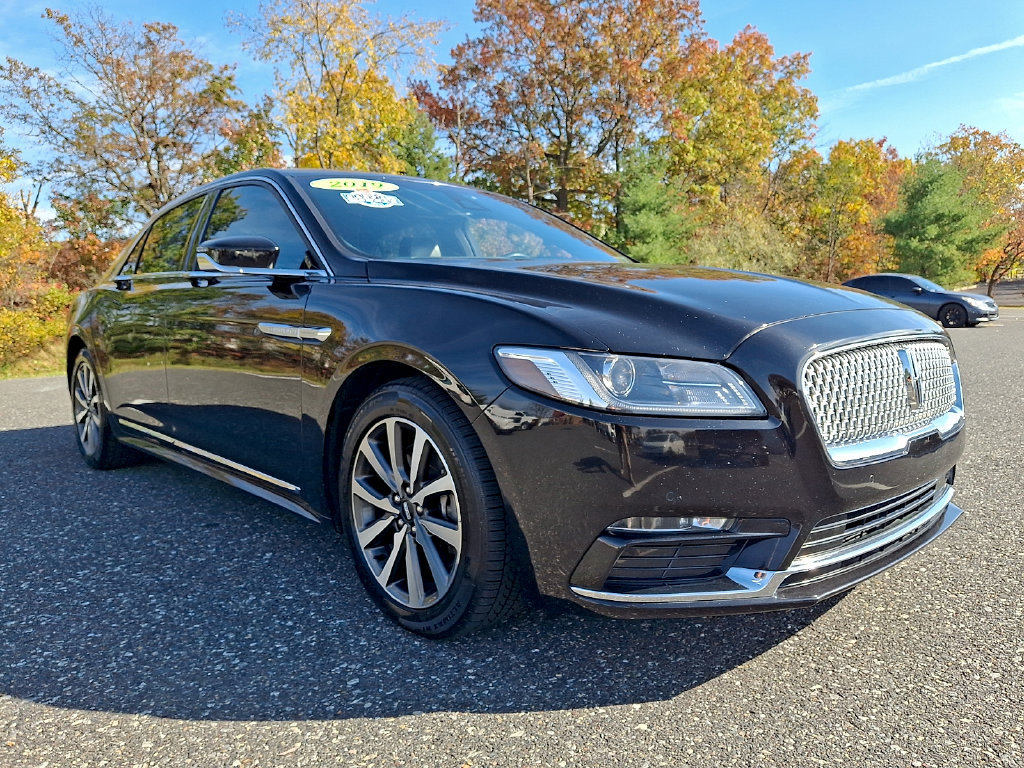 Used 2019 Lincoln Continental Premiere AWD/4WD image 9