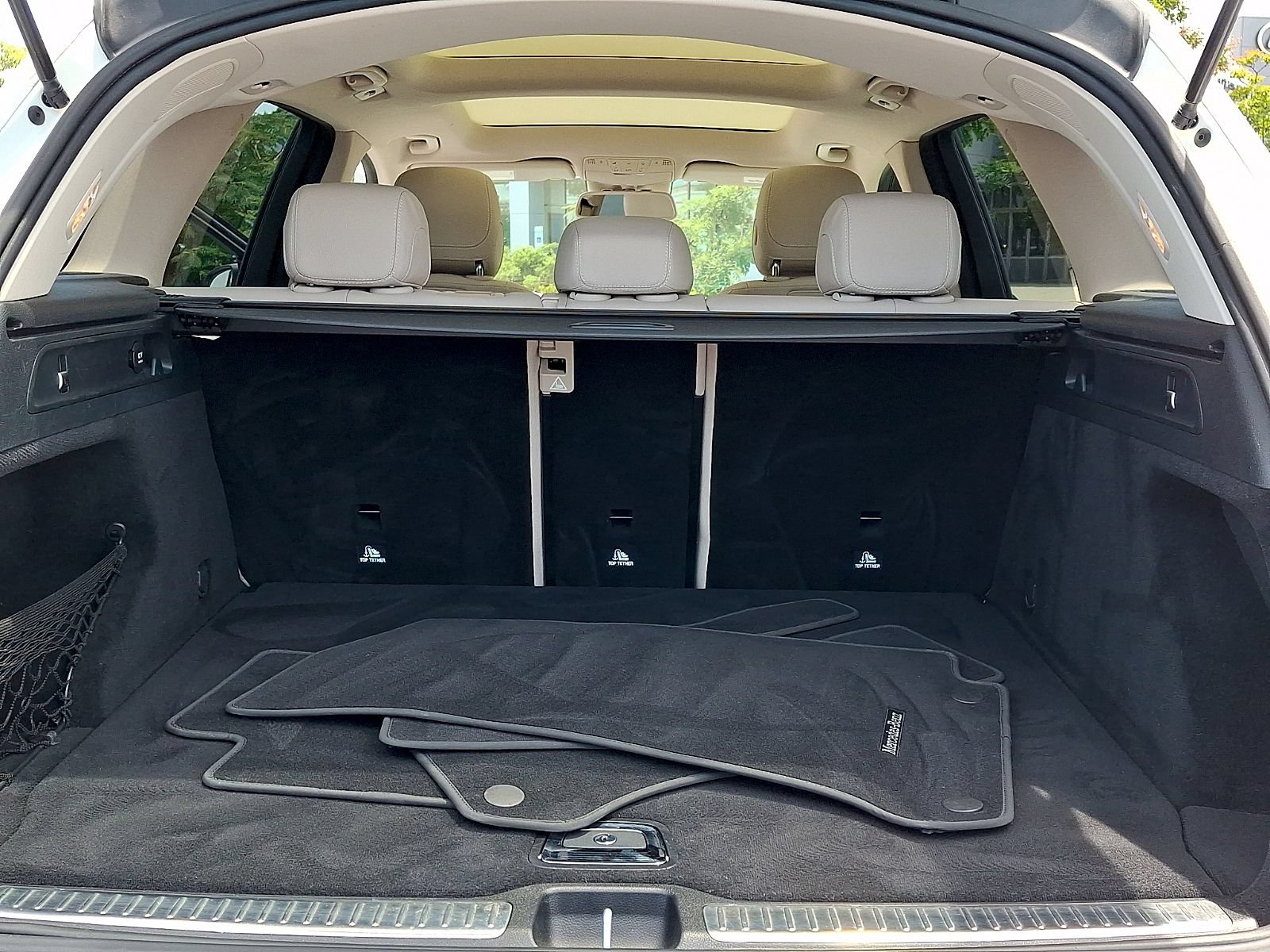 Certified 2018 Mercedes-Benz GLC 300 image 30