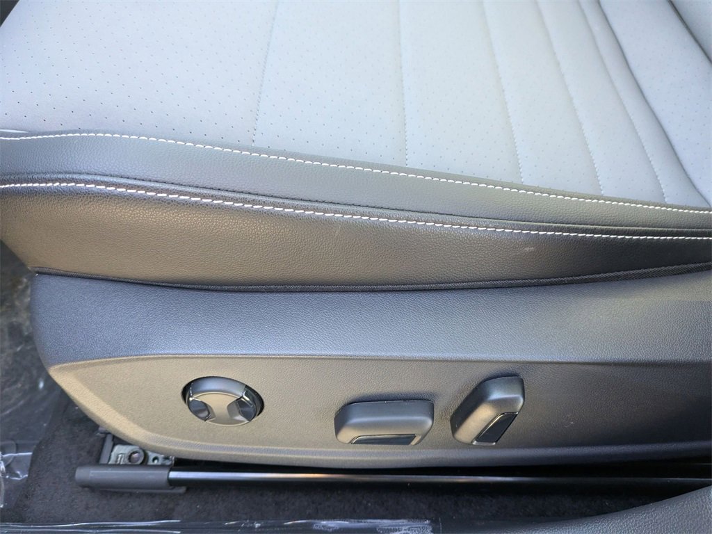 New 2026 Volkswagen Jetta SE image 14